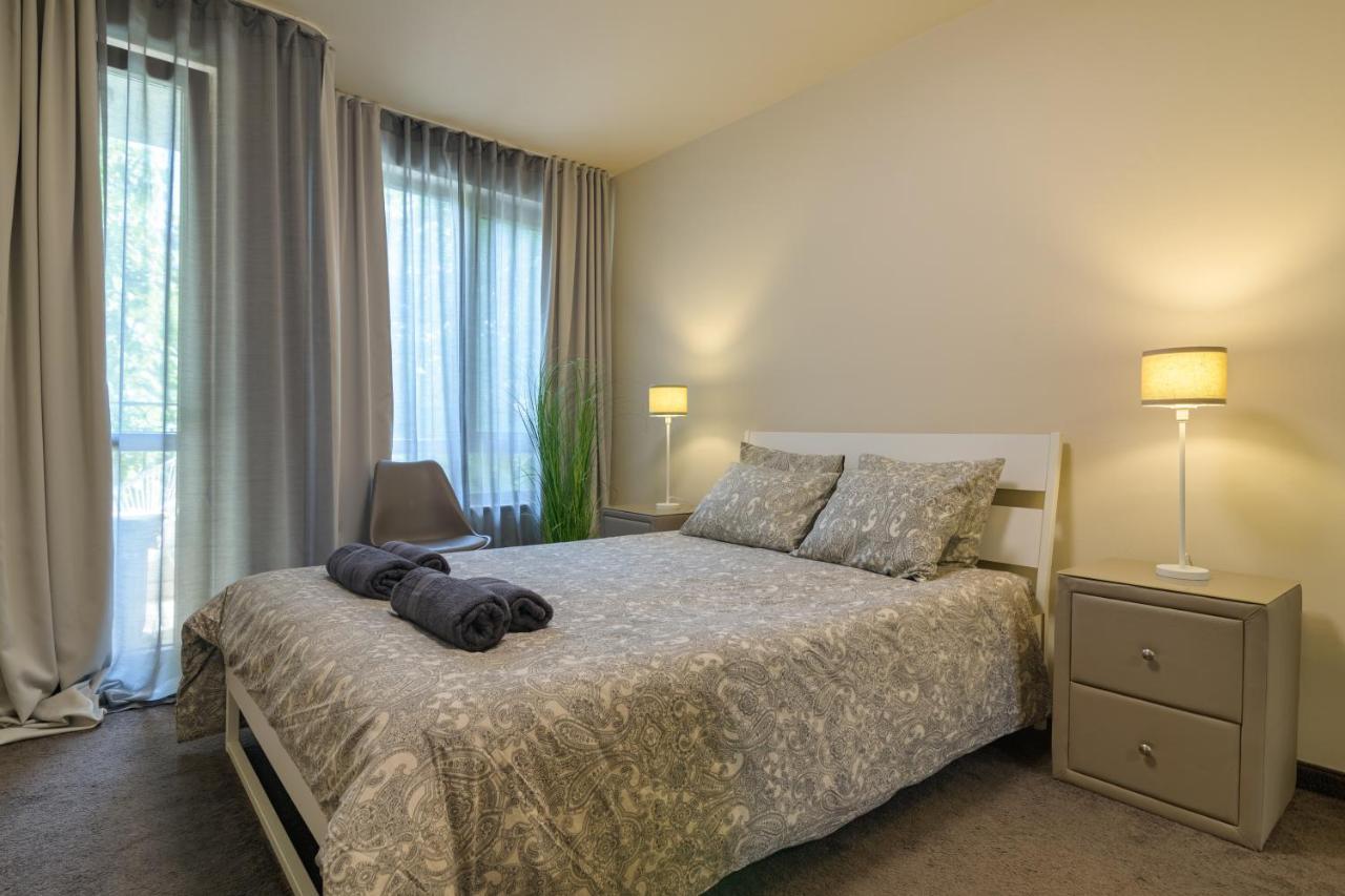 Мarelis Luxe Port Apartment Varna Luaran gambar